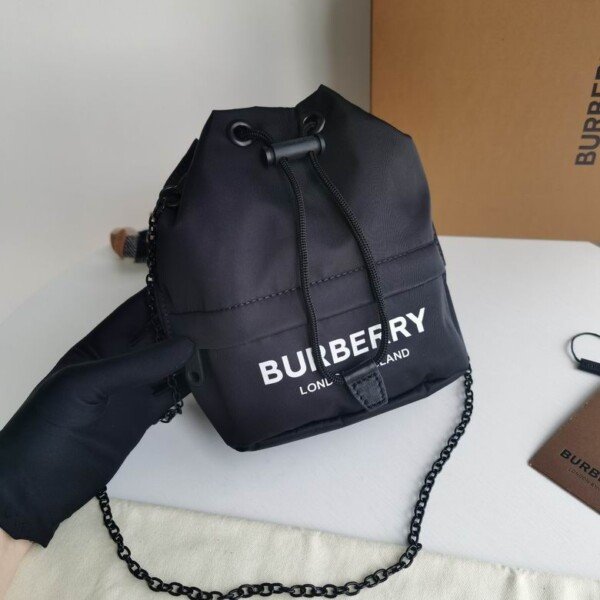 BUR055