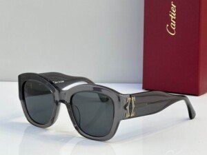 CARTIERHAT045