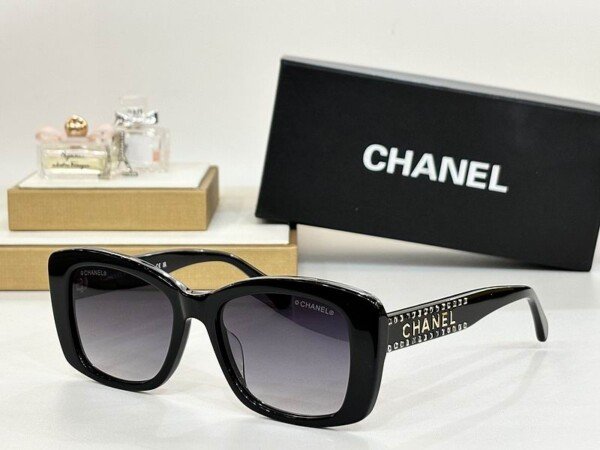 CHANELGLASSES093