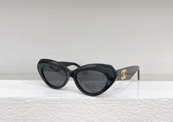 CHANELGLASSES102