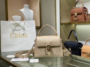 CHL012