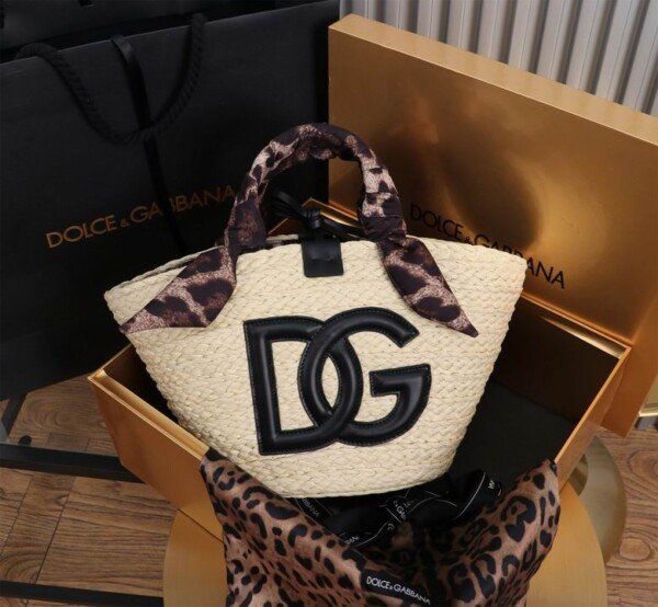 DGB035