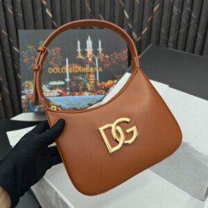 DGB054