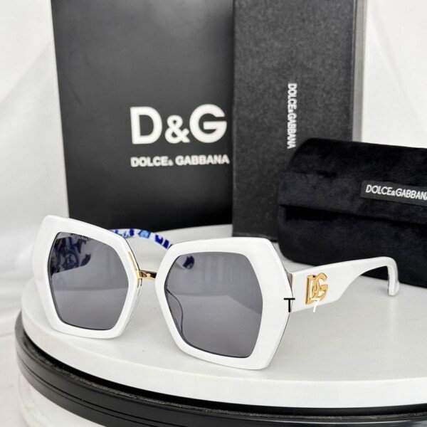 DGGLASSES094