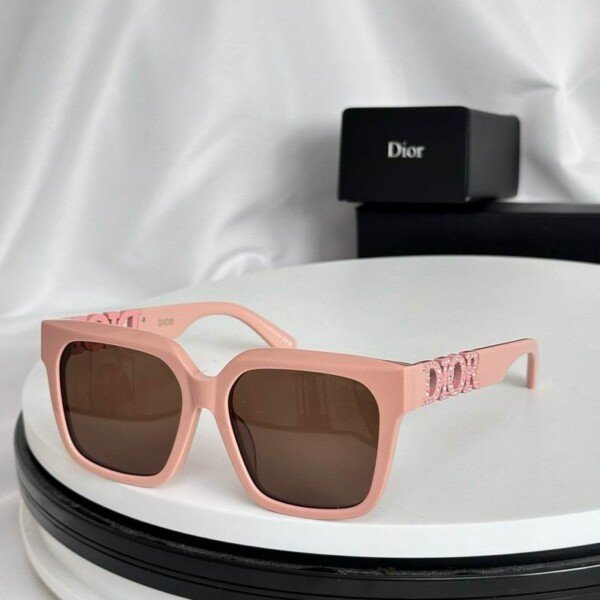 DIORGLASSES013