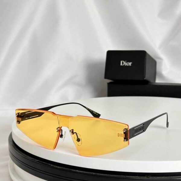DIORGLASSES015