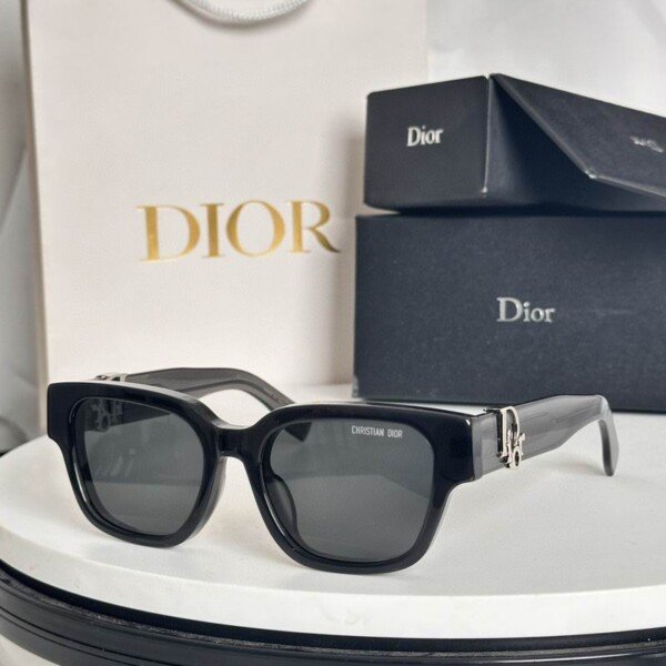 DIORGLASSES046