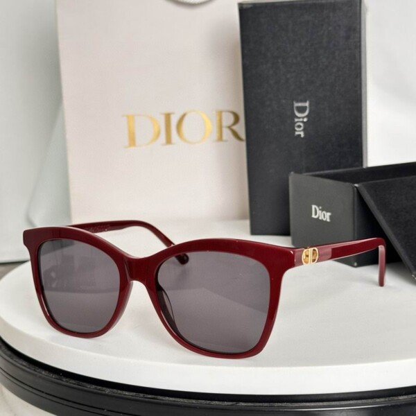 DIORGLASSES048
