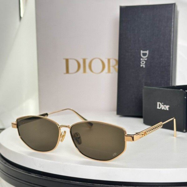 DIORGLASSES077