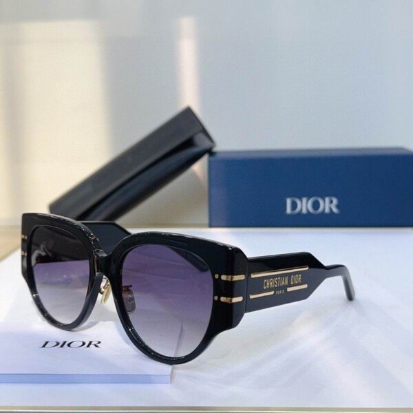 DIORGLASSES110