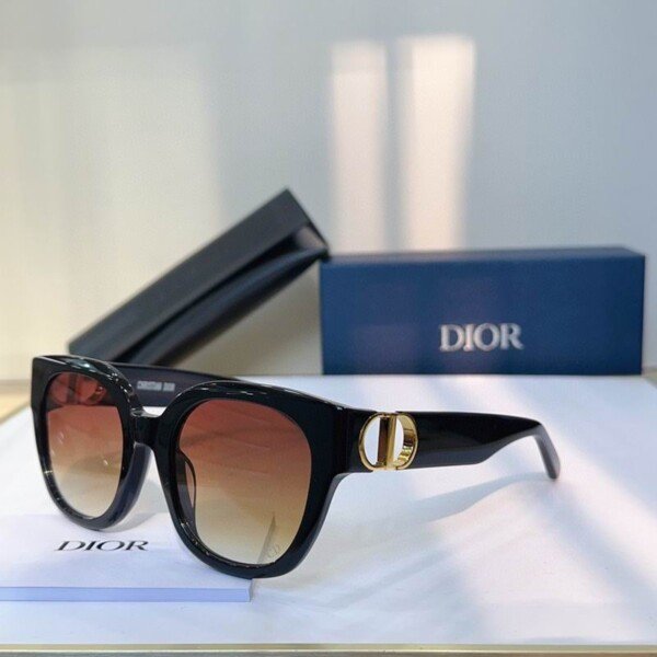 DIORGLASSES119