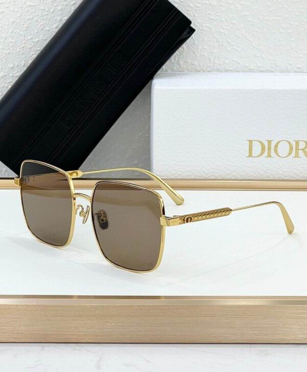DIORGLASSES139