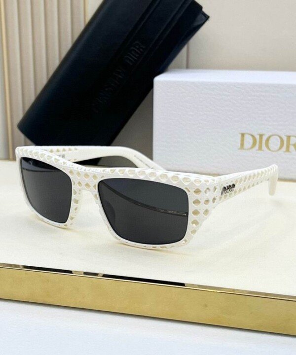 DIORGLASSES140