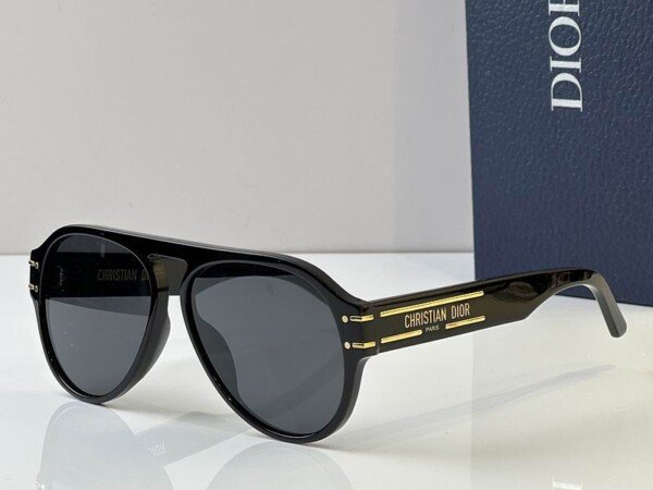 DIORGLASSES174