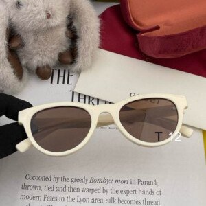 GUCCIGLASSES003