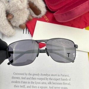 GUCCIGLASSES009