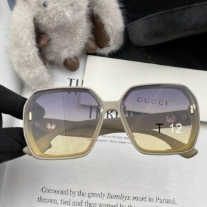 GUCCIGLASSES021