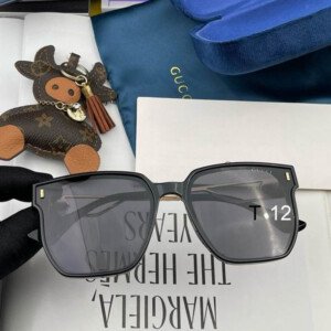 GUCCIGLASSES024
