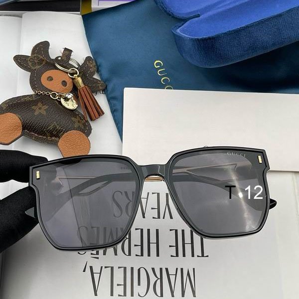 GUCCIGLASSES024