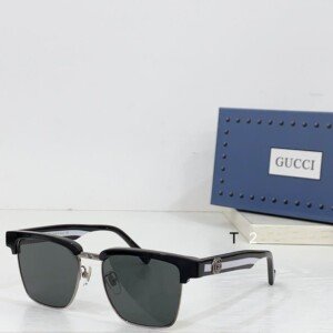 GUCCIGLASSES029