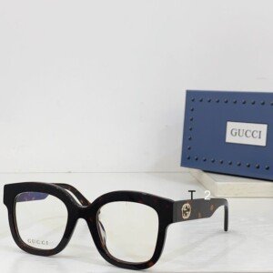 GUCCIGLASSES036