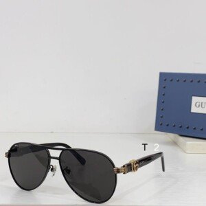 GUCCIGLASSES037