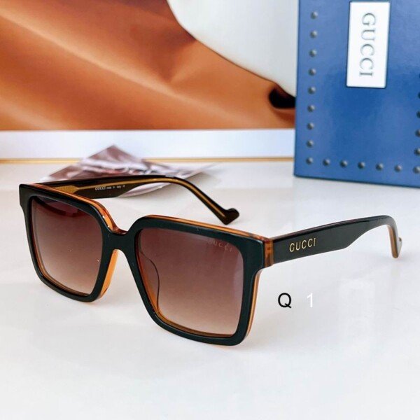GUCCIGLASSES082