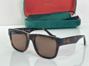 GUCCIGLASSES087