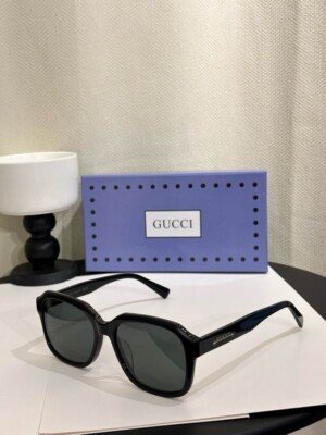 GUCCIGLASSES104