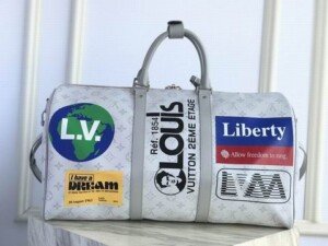 LV051