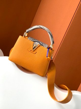 LV349