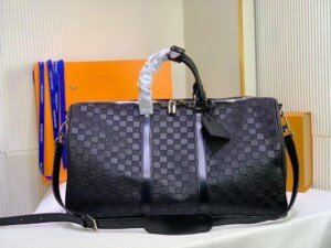 LV451
