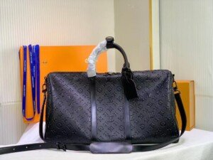 LV453