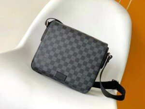 LV517