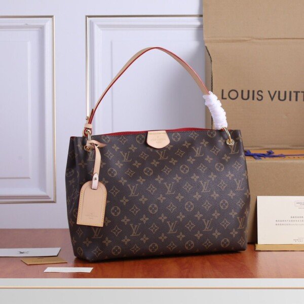 LV545