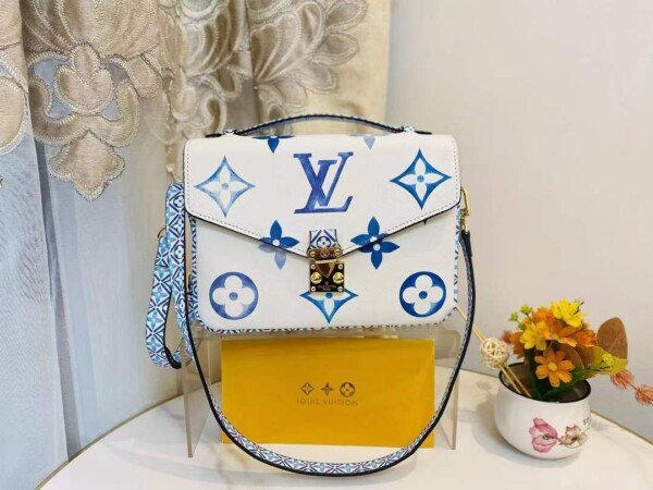 LV577