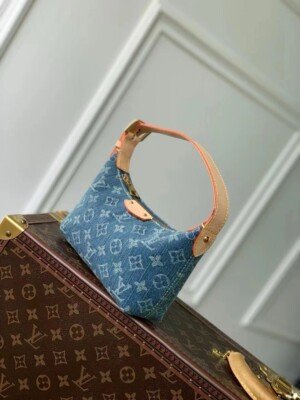 LV611