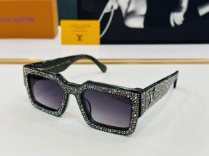 LVGLASSES233
