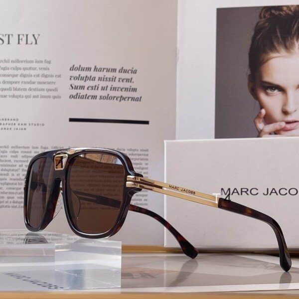 MJGLASSES010