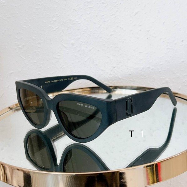 MJGLASSES031