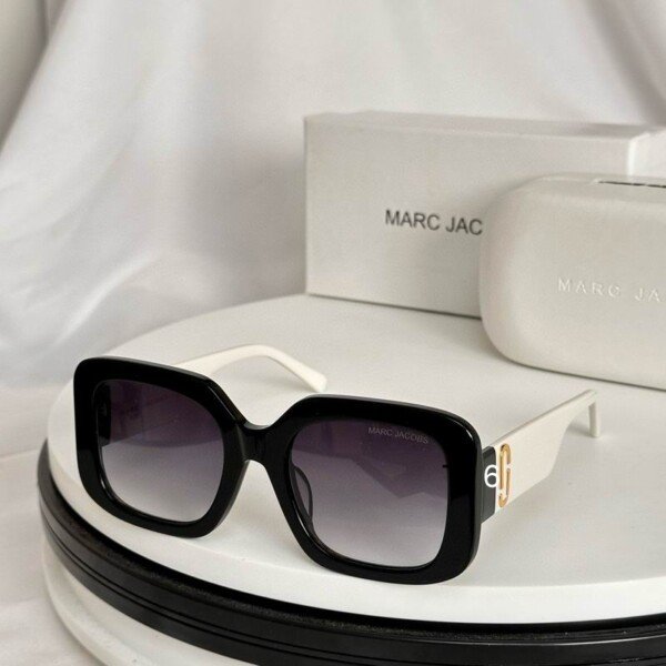 MJGLASSES039